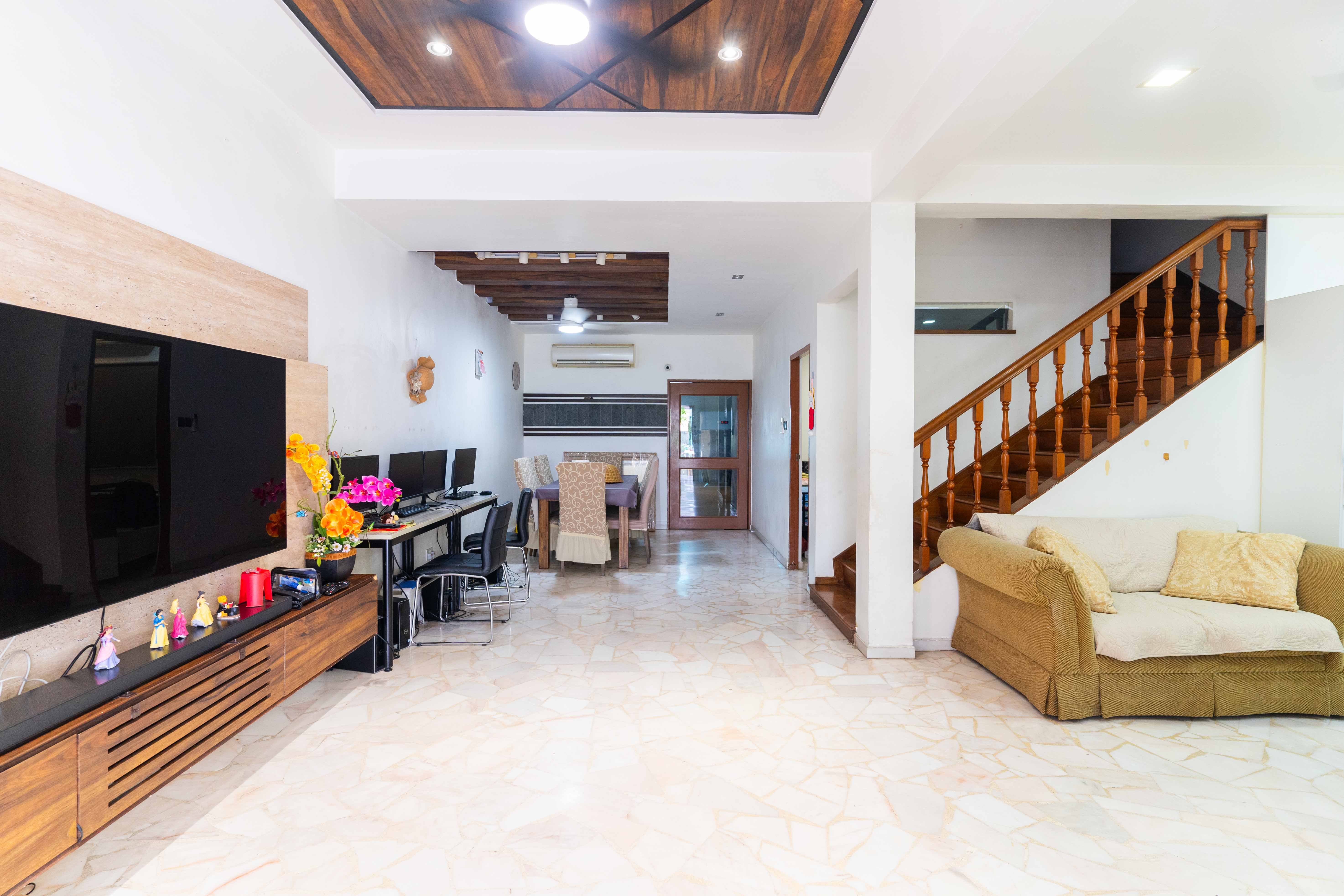 Ah Soo Garden Terrace House Large Freehold Land with Great Potential to Build Up